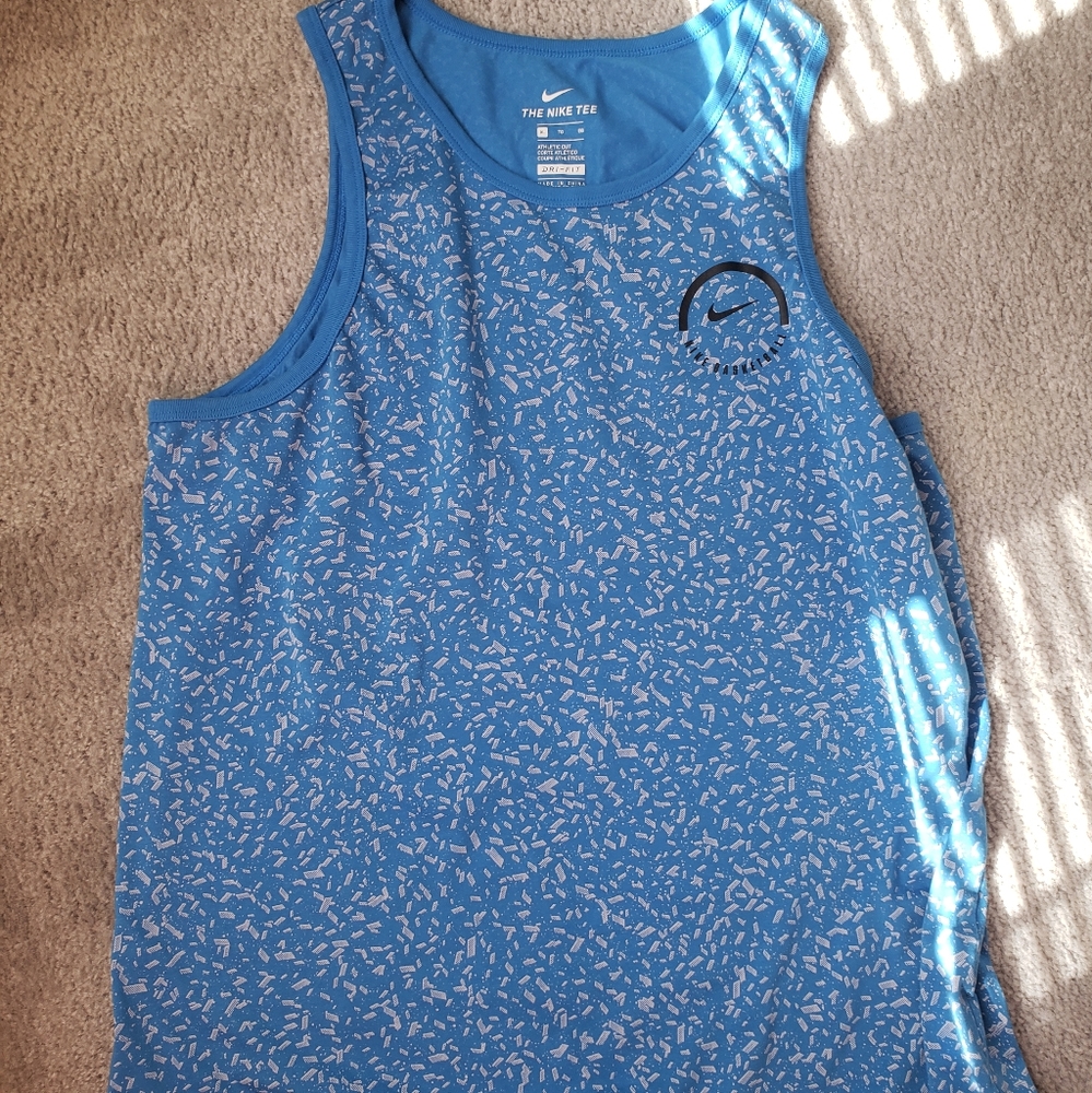 Nike tank top